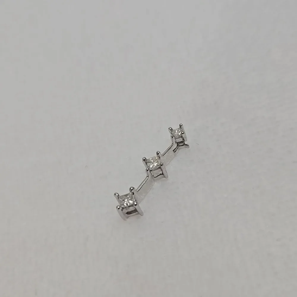 14k White Gold Diamond Pendant